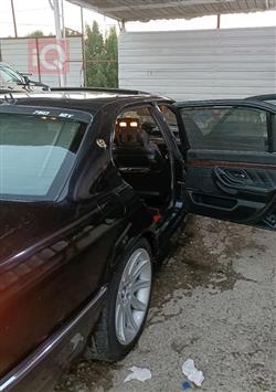 بی ئێم دەبڵیو سیریەس 5